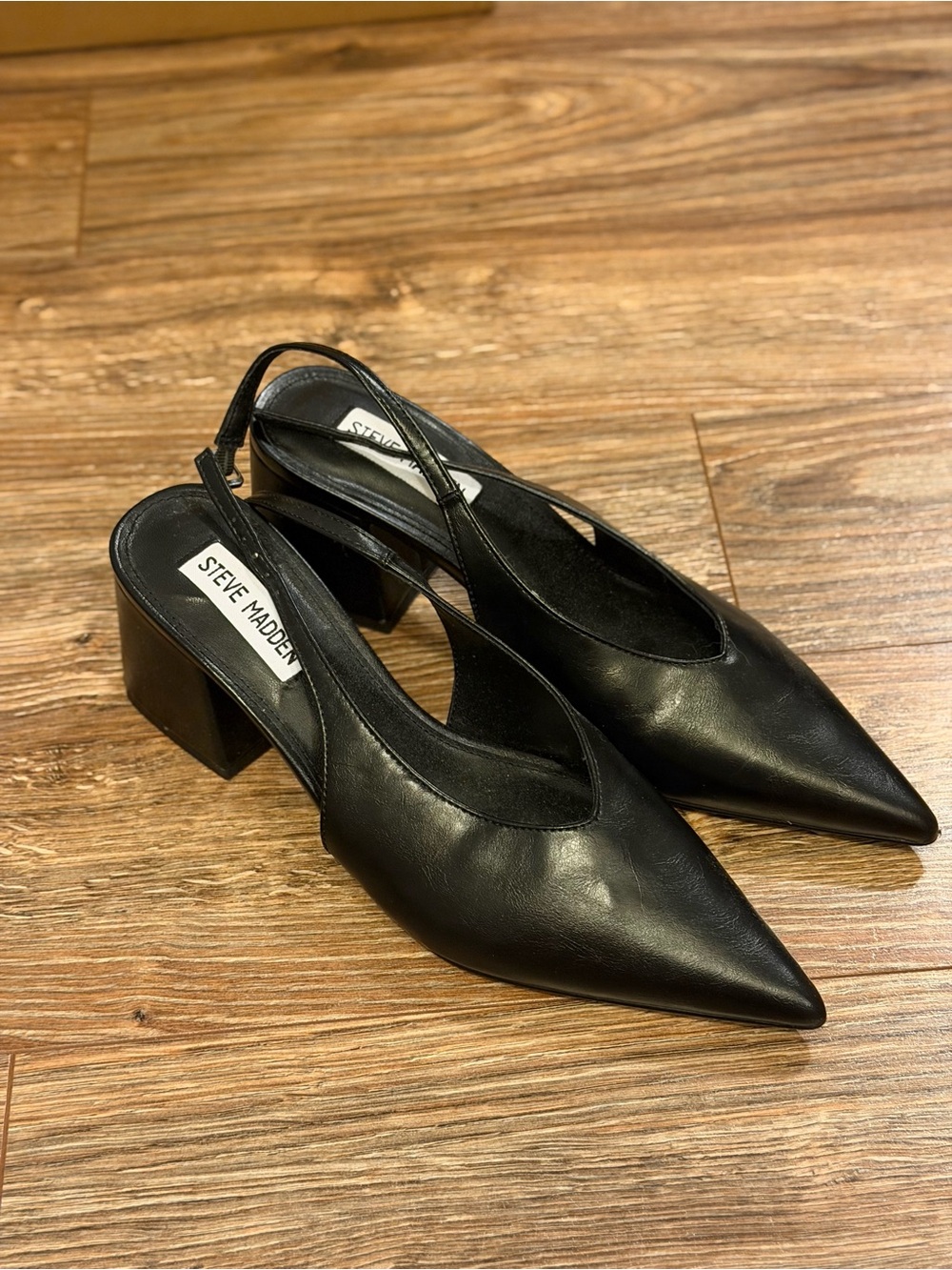 Steve Madden Women’s Faryn Slingback Pump